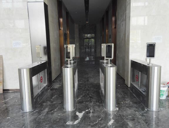 1539344832855730.jpg ÈËÐеÀÕ¢¼°ÈËÁ³Ê¶±ð.jpg